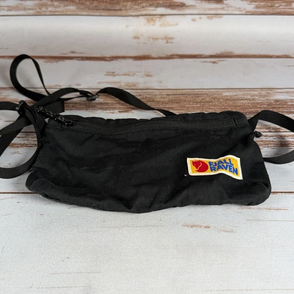 Fjallraven Vardag Pocket Crossbod Belt Bag Travel Hiking Gorpcore Convertible